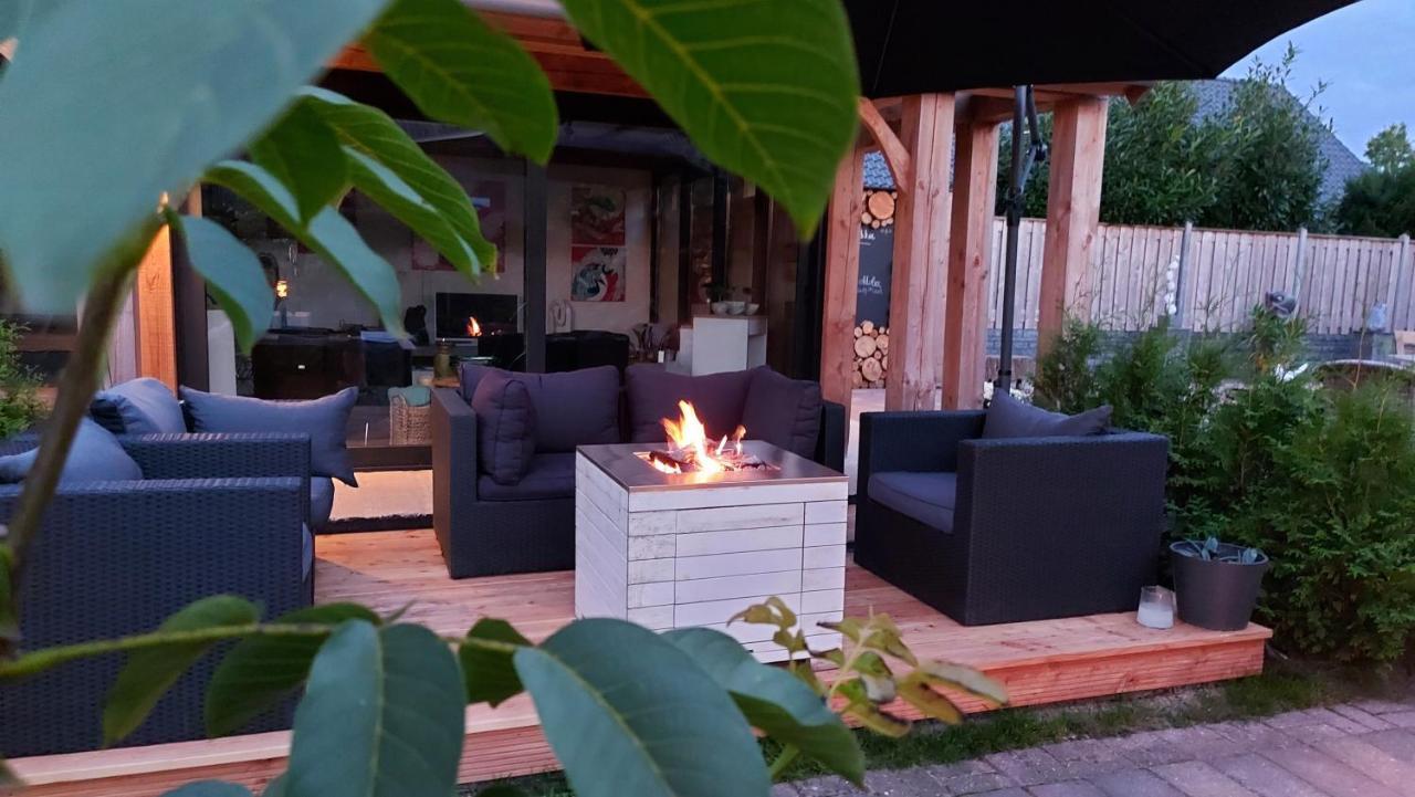 B&B Bij Vincent Nieuw-Amsterdam Ngoại thất bức ảnh
